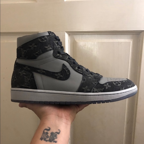 Jordan Other - AJ1 x Louis Vuitton Customs